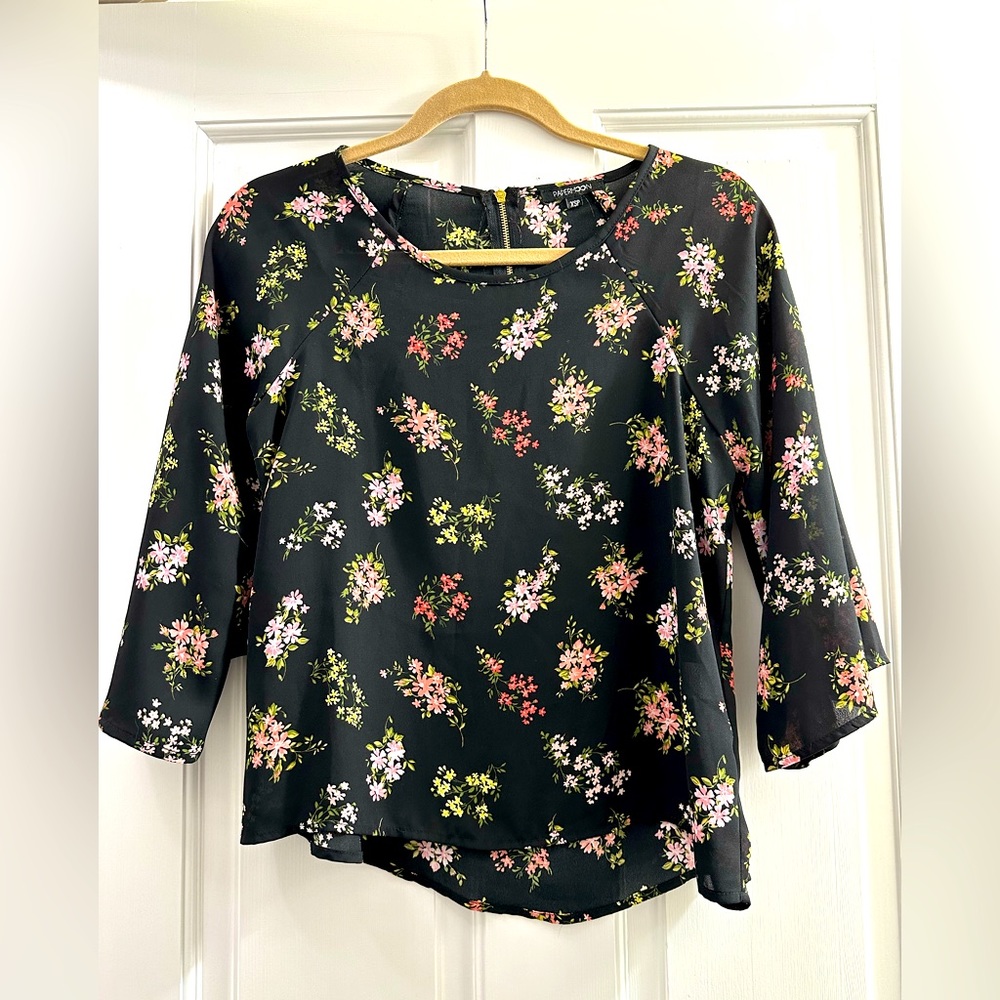 Papermoon Larie Crew Neck Blouse